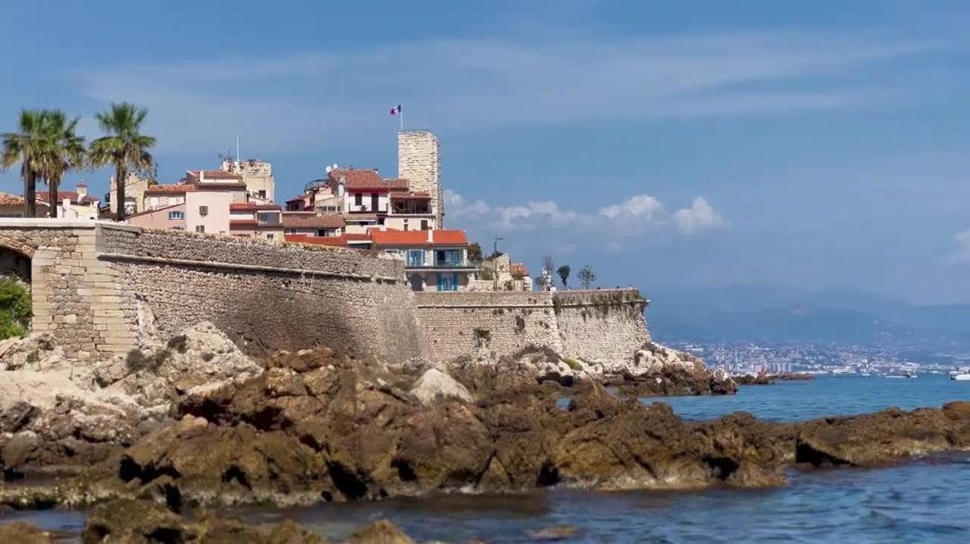 Antibes Art Tour_ Inside Picasso Museum